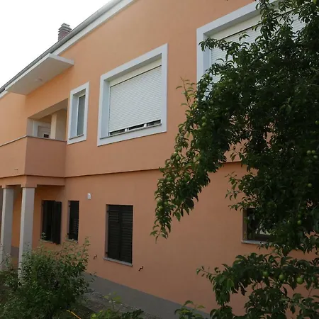 Apartment Edita