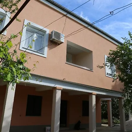 Edita Apartment