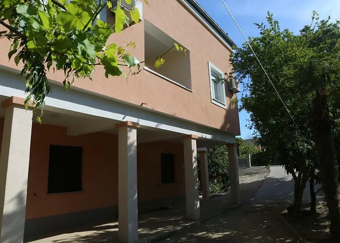 Edita Апартаменты Задар