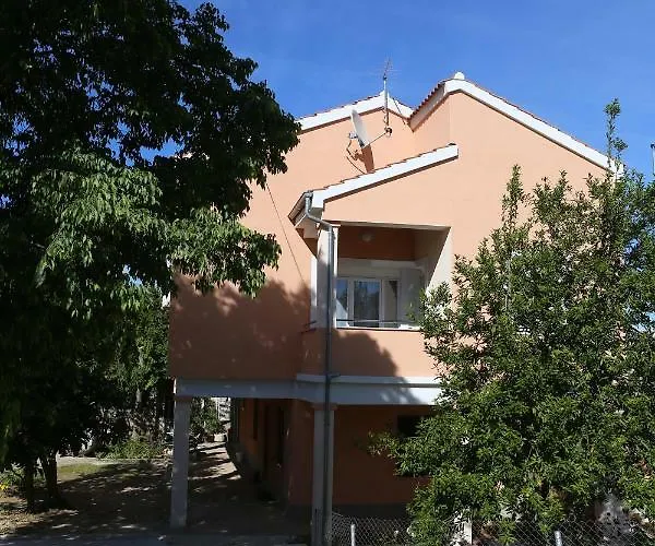 アパート エディータ