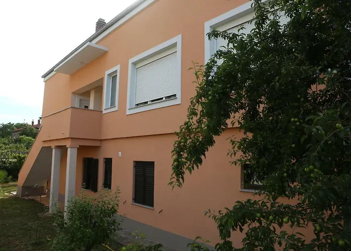 アパート エディータ